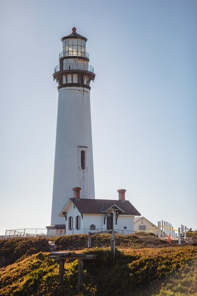 white brown lighthouse(2)